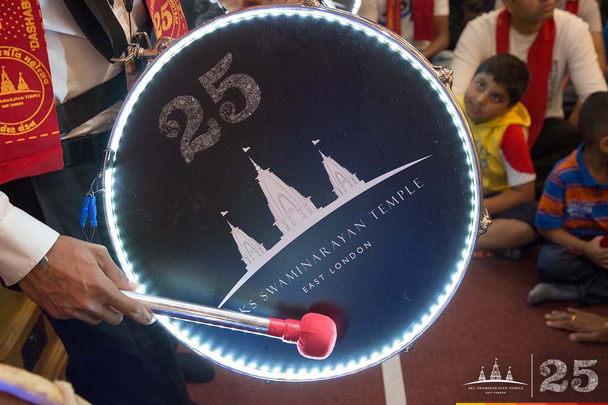 ©1987-2017 SKS Swaminarayan Temple East London